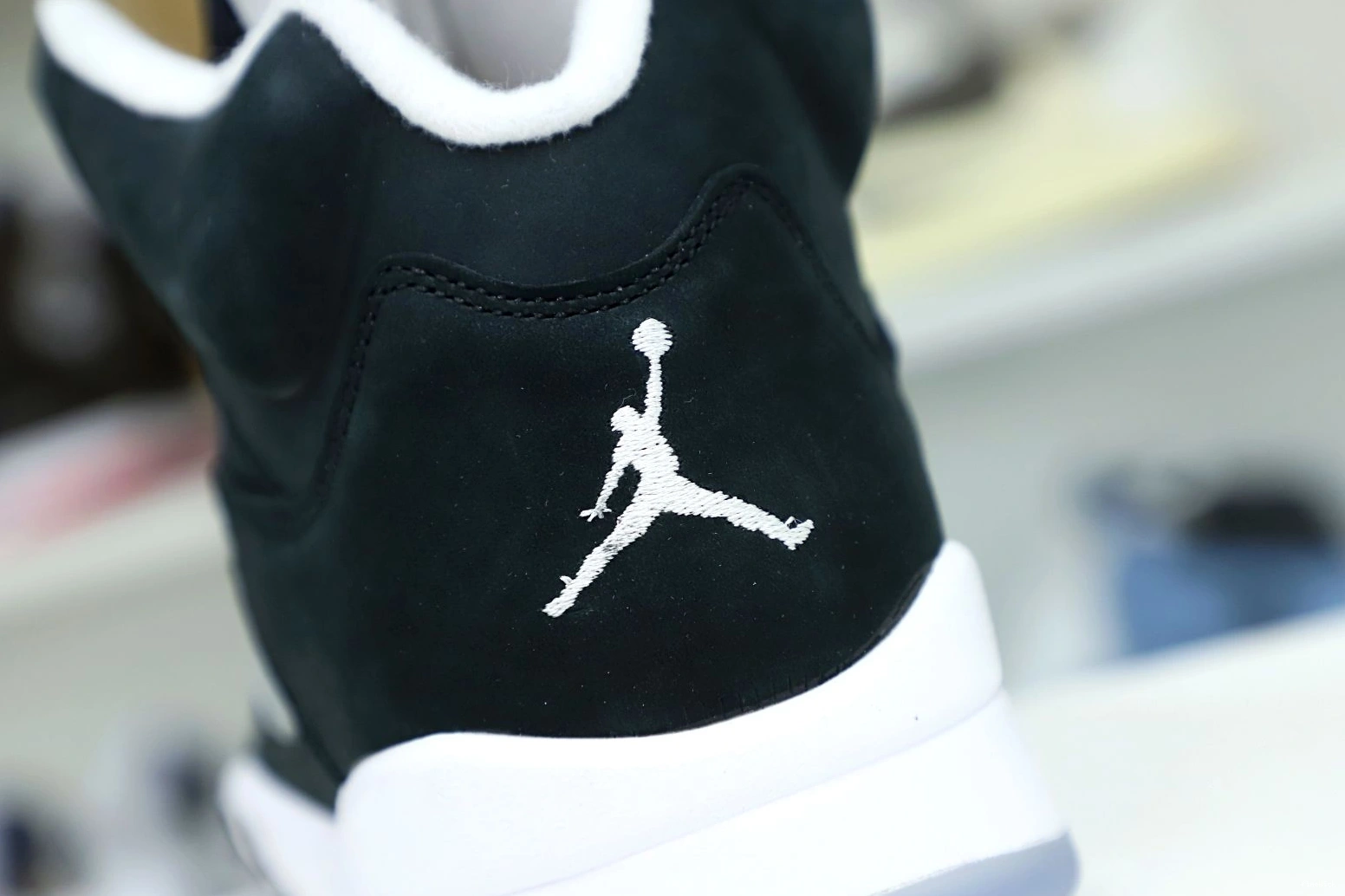 RETRO AIR 5 'OREO' 2021 JORDAN 0814